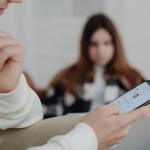 Cybermądrzy uczniowie: jak bezpiecznie poruszać się po sieci na co dzień