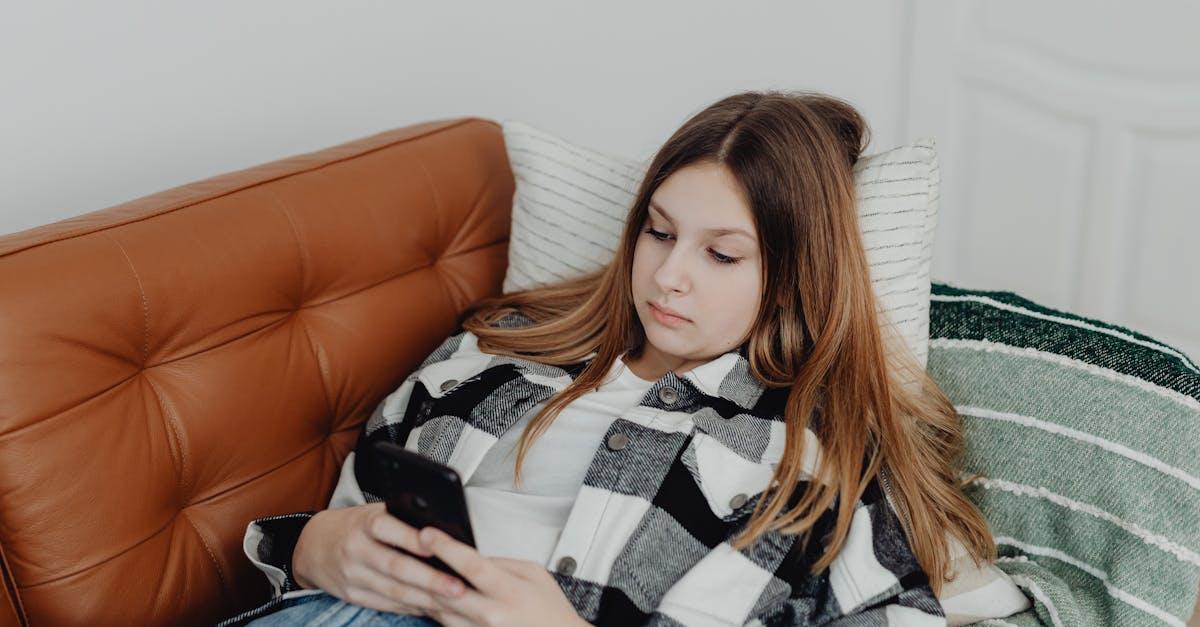 Mniej pikseli, więcej czasu: jak sprytnie skrócić godziny przed ekranem