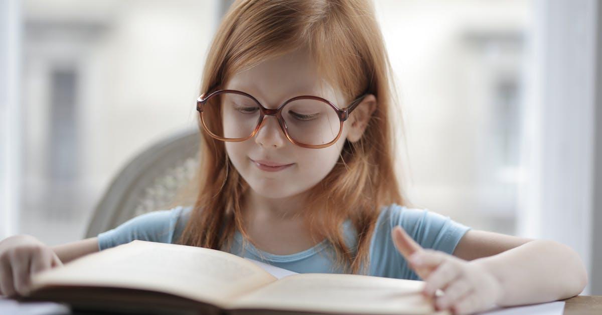 Od liter do opowieści: 15 zabaw, dzięki którym dziecko pokocha czytanie