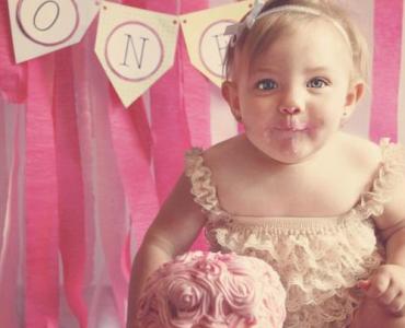 Roczek bez stresu: praktyczna checklista i pomysły na pierwsze urodziny malucha